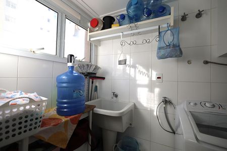 Apartamento à venda com 127m², 3 quartos e 3 vagas Apartamento à venda com 127m², 3 quartos e 3 vagasÁrea de Serviço