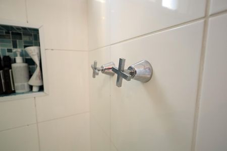 Apartamento à venda com 127m², 3 quartos e 3 vagas Apartamento à venda com 127m², 3 quartos e 3 vagasBanheiro da Suíte 2