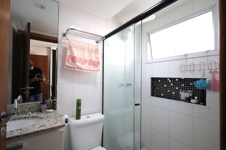 Apartamento à venda com 127m², 3 quartos e 3 vagas Apartamento à venda com 127m², 3 quartos e 3 vagasBanheiro Suíte 1