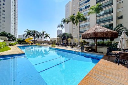 Apartamento à venda com 134m², 3 quartos e 2 vagasÁrea comum - Piscina