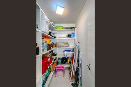 Apartamento à venda com 134m², 3 quartos e 2 vagasDespensa