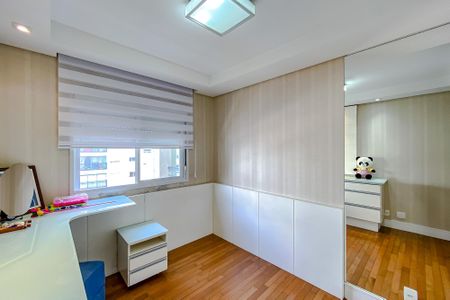 Apartamento à venda com 134m², 3 quartos e 2 vagasQuarto 1