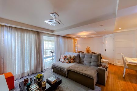 Apartamento à venda com 134m², 3 quartos e 2 vagasSala