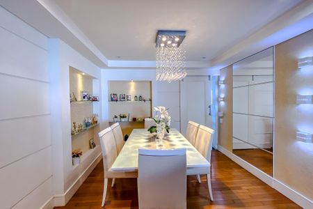 Apartamento à venda com 134m², 3 quartos e 2 vagasSala