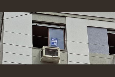 Apartamento à venda com 93m², 3 quartos e 1 vaga Apartamento à venda com 93m², 3 quartos e 1 vagaAdesivo na Janela