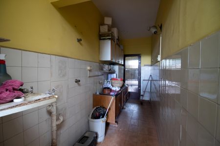 Casa à venda com 200m², 5 quartos e 2 vagasÁrea de Serviço