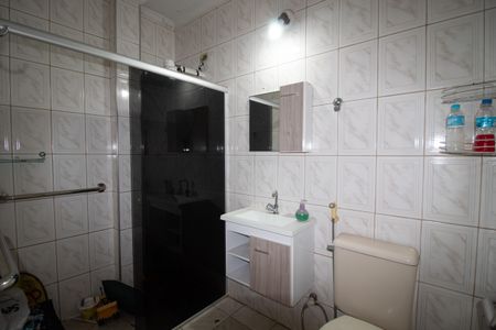 Casa à venda com 200m², 5 quartos e 2 vagasBanheiro Suíte 1