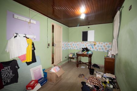 Casa à venda com 200m², 5 quartos e 2 vagasQuarto 4