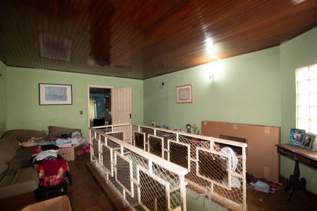 Casa à venda com 200m², 5 quartos e 2 vagasSala de TV