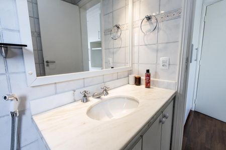 Apartamento para alugar com 80m², 3 quartos e 2 vagasBanheiro da Suíte