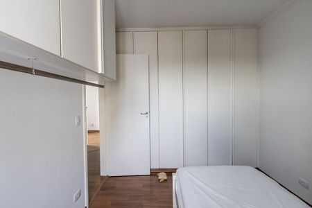 Apartamento para alugar com 80m², 3 quartos e 2 vagasQuarto 2