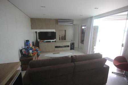 Apartamento à venda com 300m², 4 quartos e 4 vagasSala