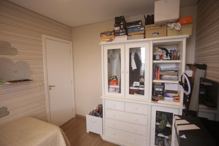 Apartamento à venda com 300m², 4 quartos e 4 vagasQuarto 2