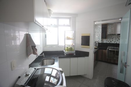 Apartamento à venda com 300m², 4 quartos e 4 vagasÁrea de Serviço