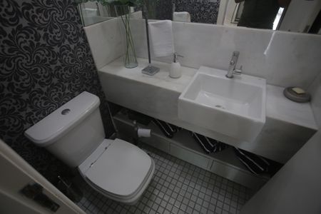 Apartamento à venda com 300m², 4 quartos e 4 vagasLavabo