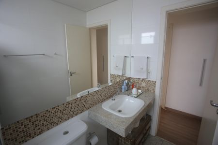 Apartamento à venda com 300m², 4 quartos e 4 vagasBanheiro