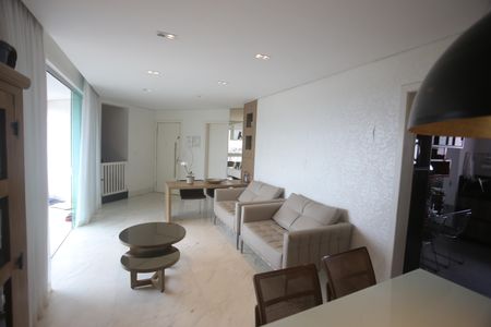 Apartamento à venda com 300m², 4 quartos e 4 vagasSala