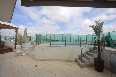 Apartamento à venda com 300m², 4 quartos e 4 vagasCobertura