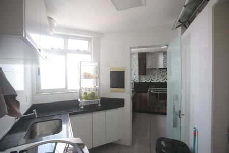 Apartamento à venda com 300m², 4 quartos e 4 vagasÁrea de Serviço