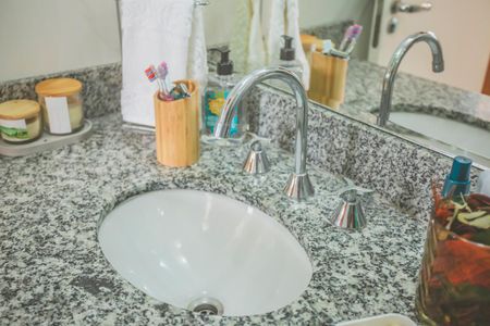 Apartamento à venda com 55m², 2 quartos e 1 vagaBanheiro