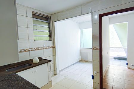 Casa para alugar com 100m², 2 quartos e 1 vagacozinha