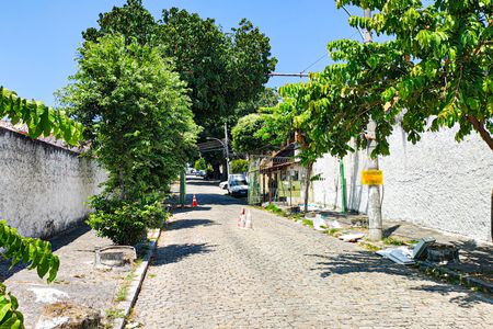 Casa para alugar com 100m², 2 quartos e 1 vagafachada condominio