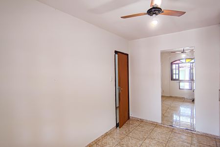 Casa para alugar com 100m², 2 quartos e 1 vagaquarto 1