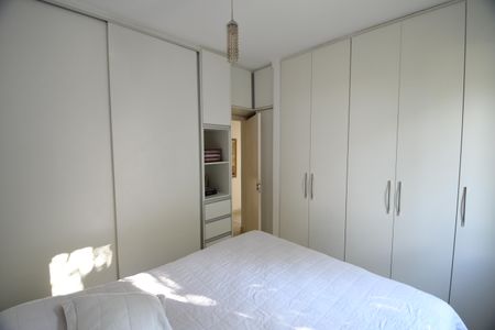 Apartamento à venda com 100m², 2 quartos e 1 vagaQuarto 1 - Armários