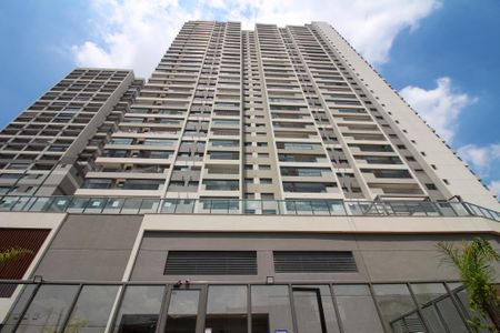 Apartamento à venda com 77m², 2 quartos e 1 vagaFachada