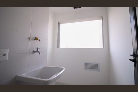 Apartamento à venda com 77m², 2 quartos e 1 vagaÁrea de Serviço