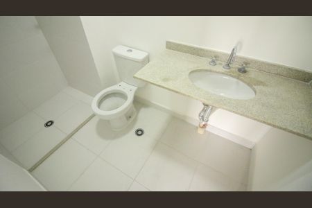 Apartamento à venda com 77m², 2 quartos e 1 vagaBanheiro da Suíte