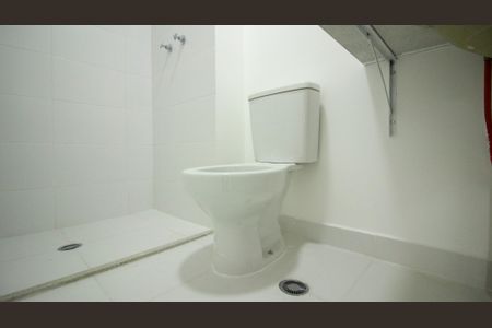 Apartamento à venda com 77m², 2 quartos e 1 vagaBanheiro