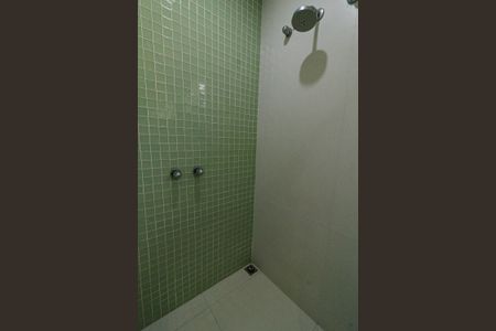 Casa de condomínio à venda com 300m², 5 quartos e 3 vagasBanheiro/Suíte 4