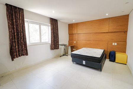 Casa de condomínio à venda com 300m², 5 quartos e 3 vagasSuíte 2