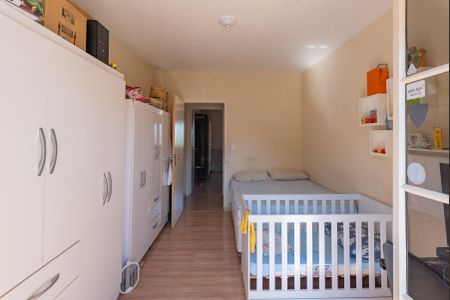 Casa à venda com 340m², 4 quartos e 4 vagas Casa à venda com 340m², 4 quartos e 4 vagasQuarto 1