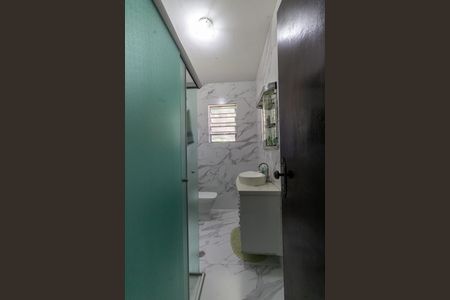 Casa à venda com 160m², 3 quartos e 2 vagasBanheiro 2