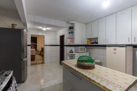 Casa à venda com 160m², 3 quartos e 2 vagasCozinha'