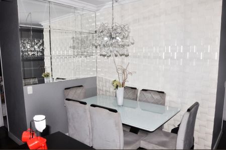 Apartamento à venda com 75m², 3 quartos e 1 vaga Apartamento à venda com 75m², 3 quartos e 1 vagaDetalhe - Sala de Jantar