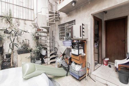 Casa à venda com 250m², 3 quartos e 2 vagas Casa à venda com 250m², 3 quartos e 2 vagasÁrea de Serviço