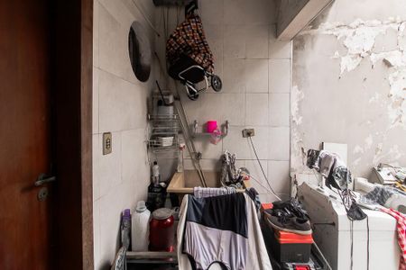 Casa à venda com 250m², 3 quartos e 2 vagas Casa à venda com 250m², 3 quartos e 2 vagasÁrea de Serviço