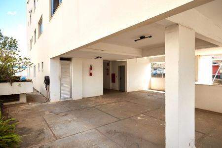 Apartamento à venda com 69m², 2 quartos e sem vagaÁrea comum