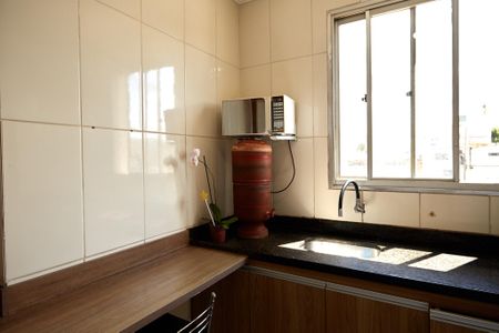 Apartamento à venda com 69m², 2 quartos e sem vagaCozinha