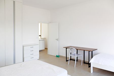 Casa de condomínio para alugar com 469m², 4 quartos e 8 vagasQuarto 2