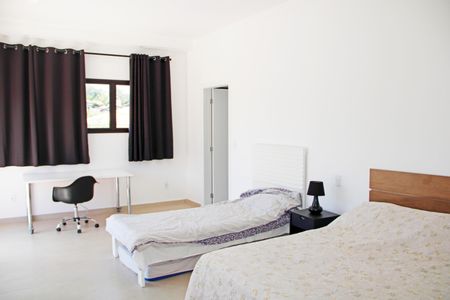 Casa de condomínio para alugar com 469m², 4 quartos e 8 vagasQuarto 4