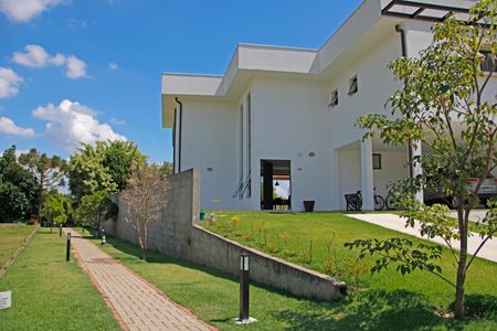Casa de condomínio para alugar com 469m², 4 quartos e 8 vagasÁrea Externa