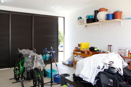 Casa de condomínio para alugar com 469m², 4 quartos e 8 vagasQuarto de Serviço