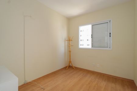 Apartamento à venda com 101m², 3 quartos e 2 vagasQuarto 2