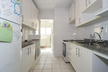 Apartamento à venda com 101m², 3 quartos e 2 vagasCozinha