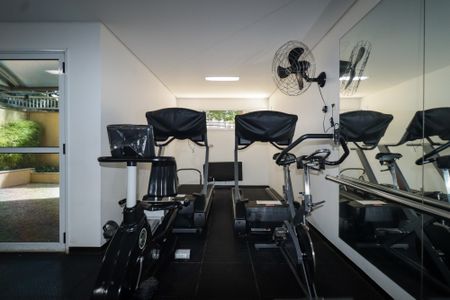 Apartamento à venda com 101m², 3 quartos e 2 vagasÁrea comum - Academia