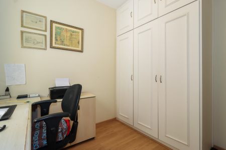 Apartamento à venda com 101m², 3 quartos e 2 vagasQuarto 3